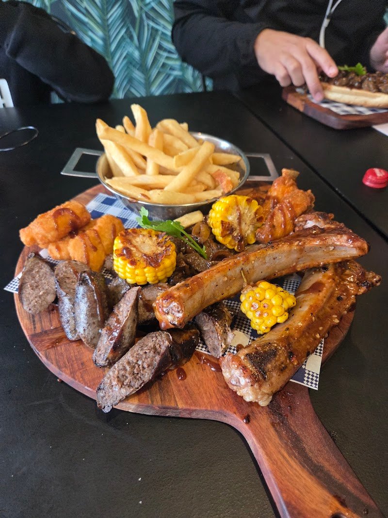 Saffron Safari photo 3