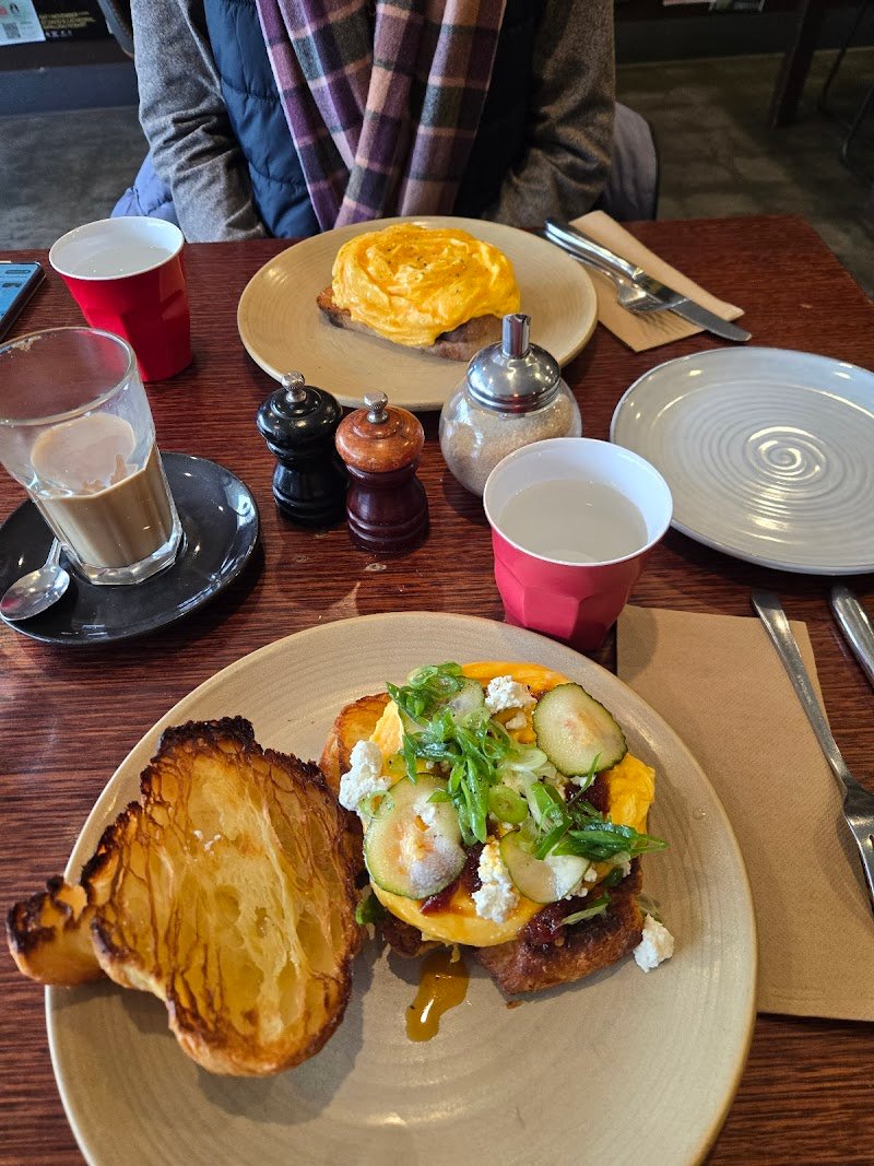 Ginger Brown photo 8