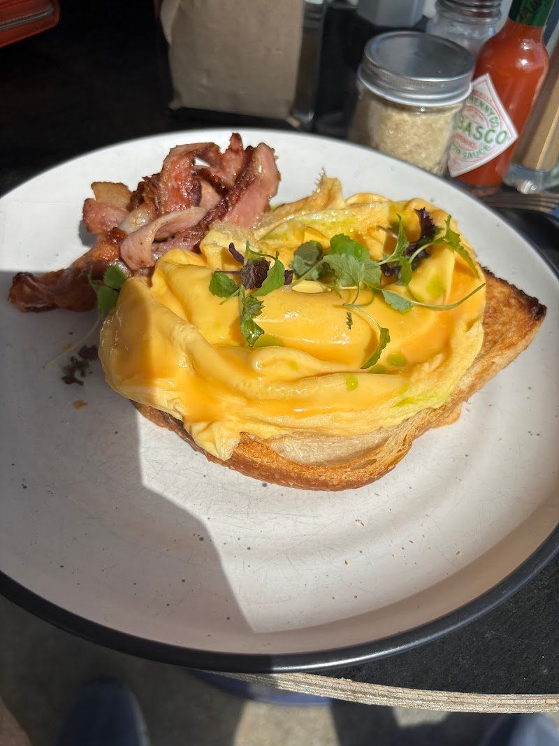 Fairmont Diner photo 4