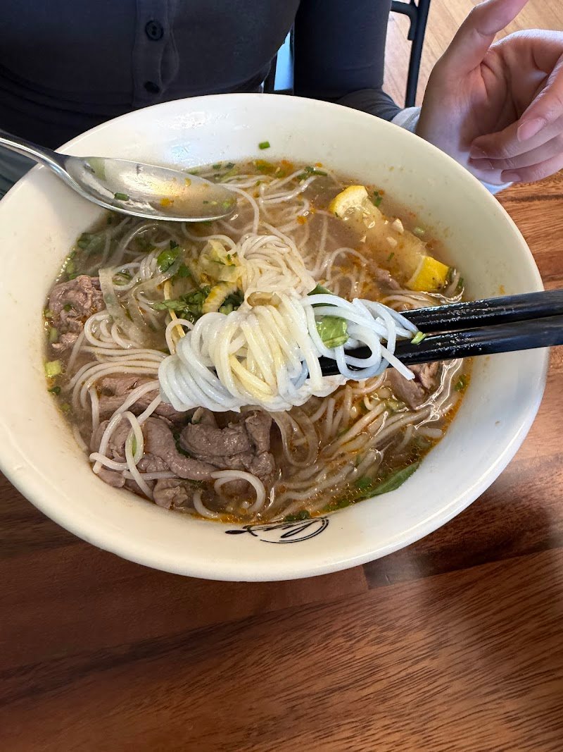 Ly Quán Vietnamese Restaurant photo 3