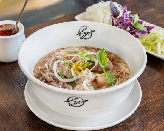 Ly Quán Vietnamese Restaurant photo 5