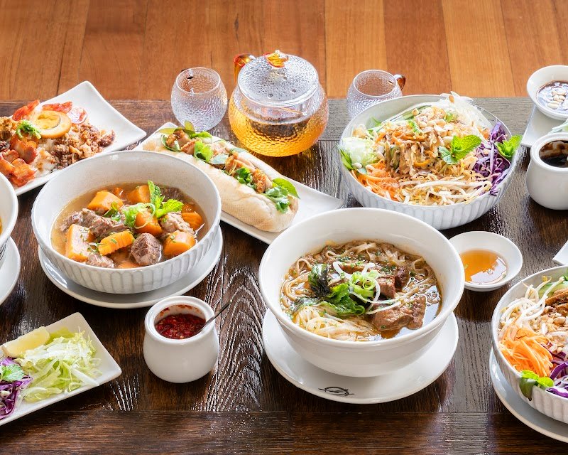 Ly Quán Vietnamese Restaurant photo 2