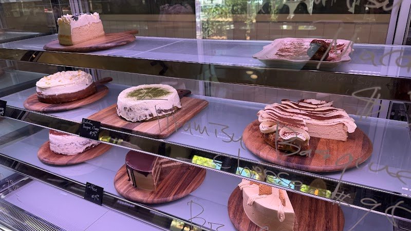 Tiara Dessert Cafe photo 4