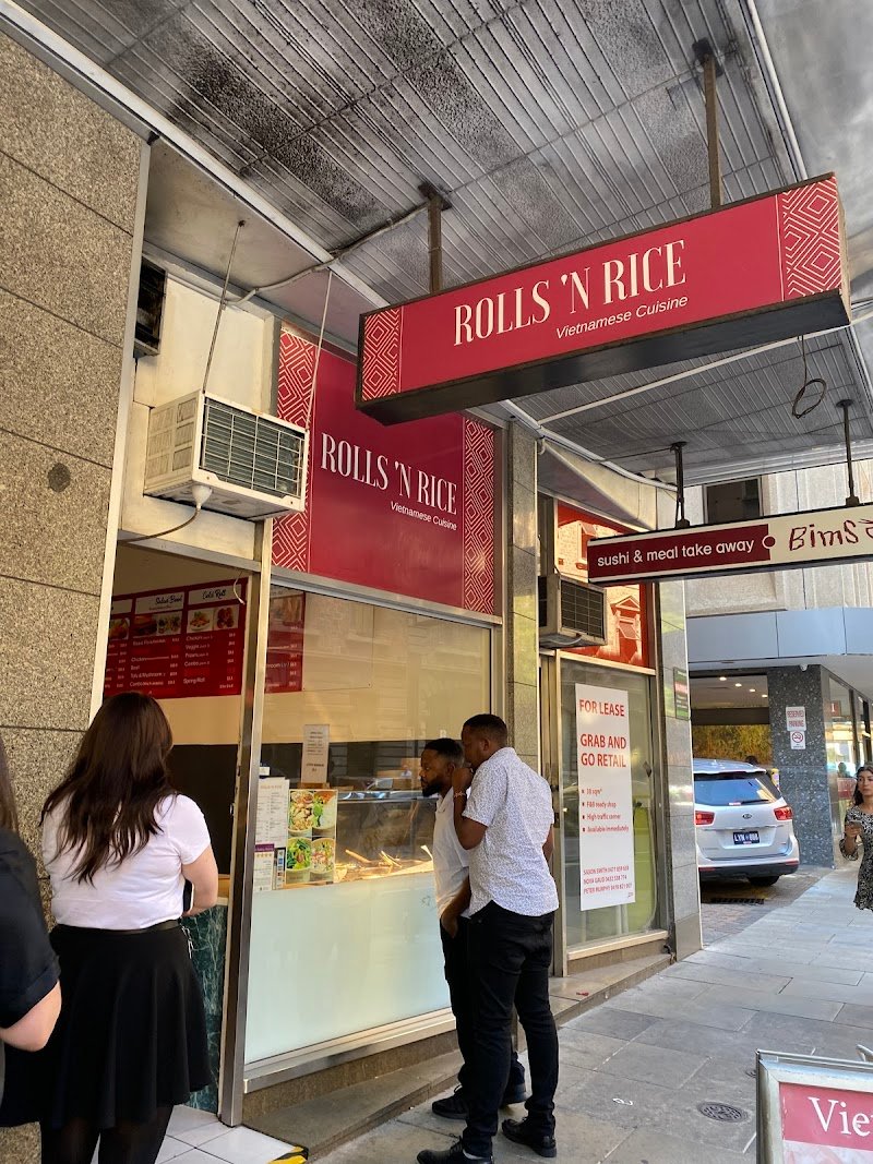 ROLLS 'N RICE photo 7