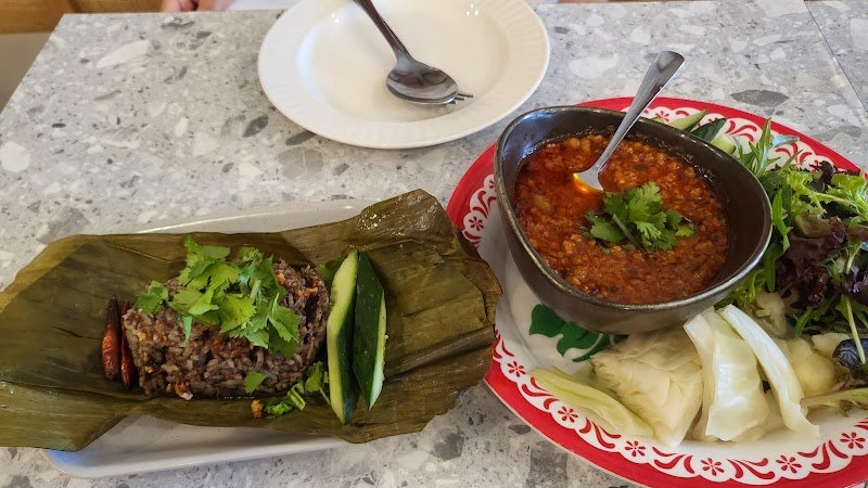 Be Mon's Northern Thai Cuisine photo 9