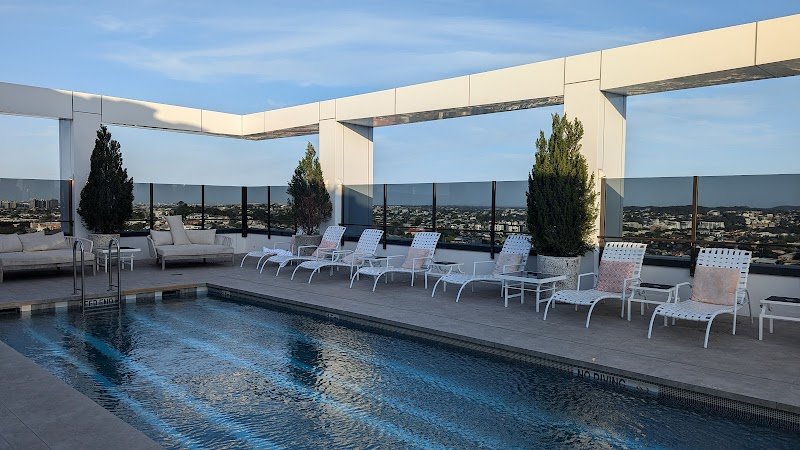 Iris Rooftop photo 8