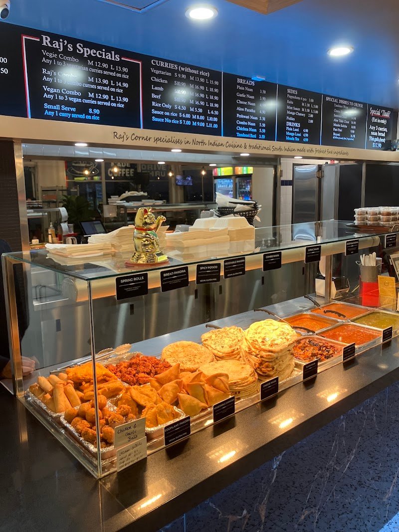 Raj's Corner Drive Thru photo 3