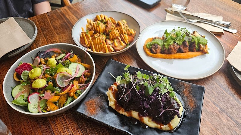 ONDA Bar & Eatery photo 4