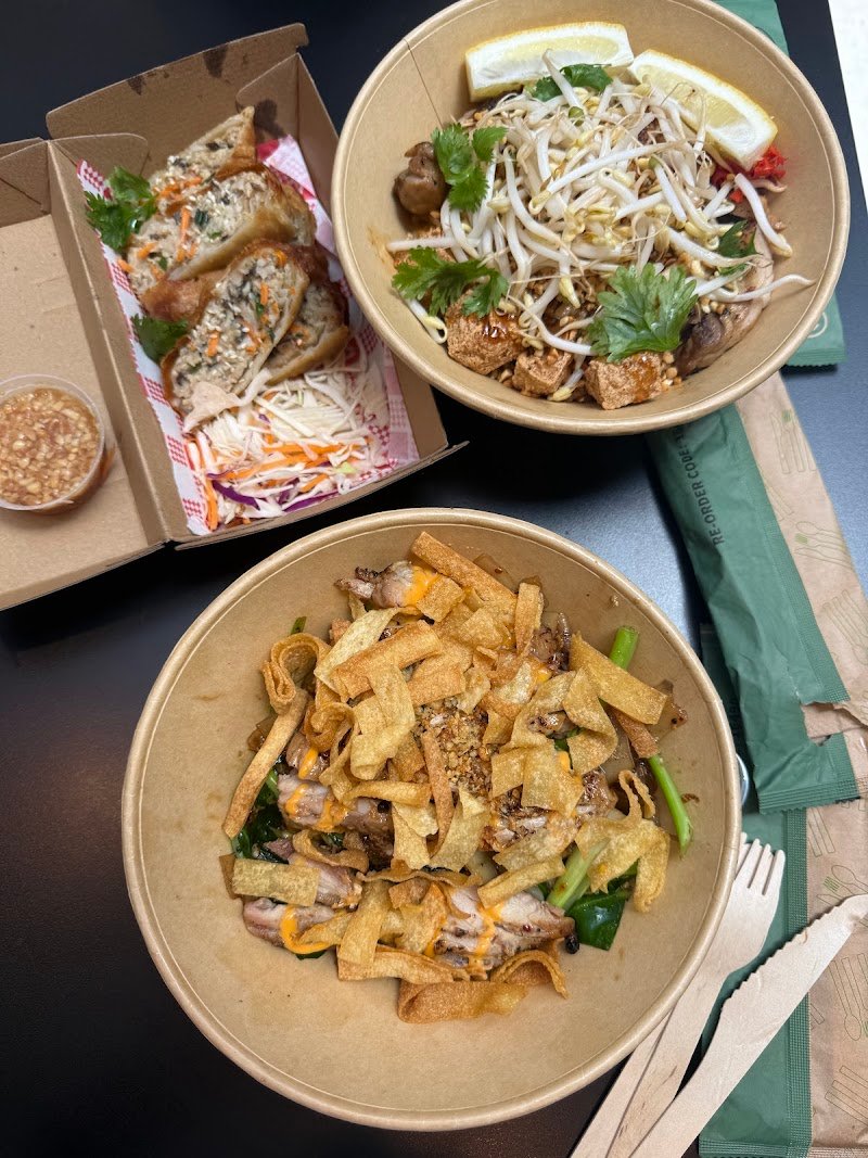 Two Sisters Lao Thai Street Food Belconnen photo 2