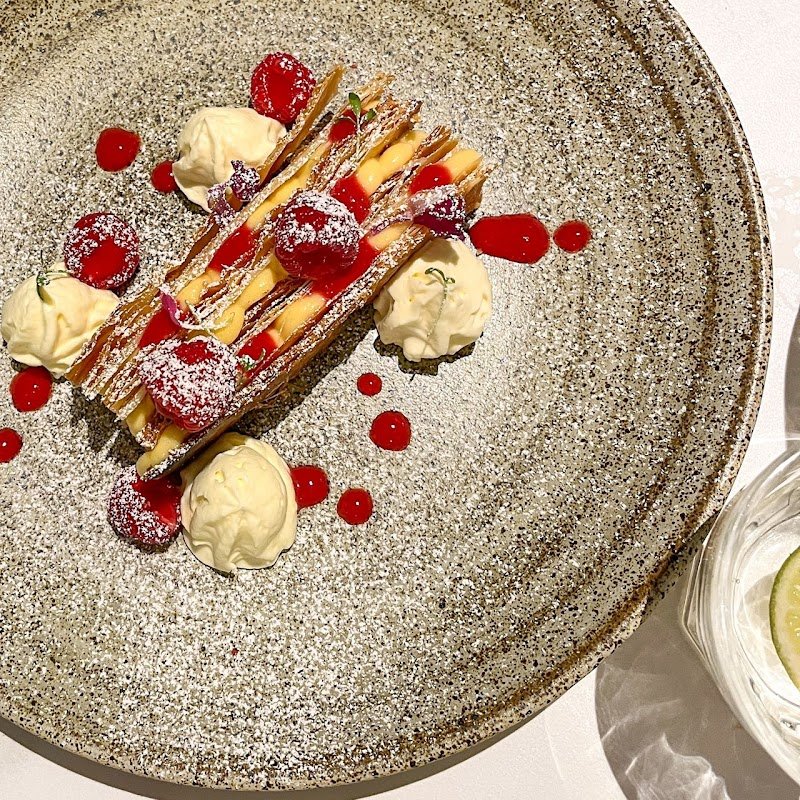 La Calabrese Italian Restaurant Lunch and Dinner photo 2