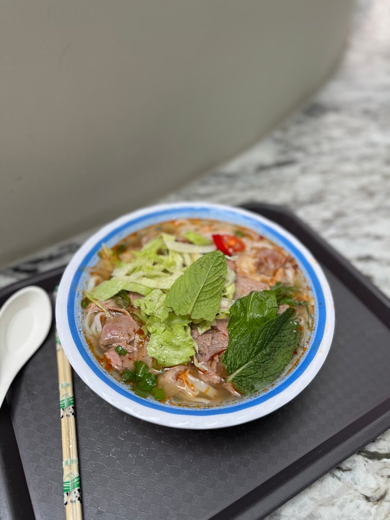 Mr & Mrs Pho photo 2