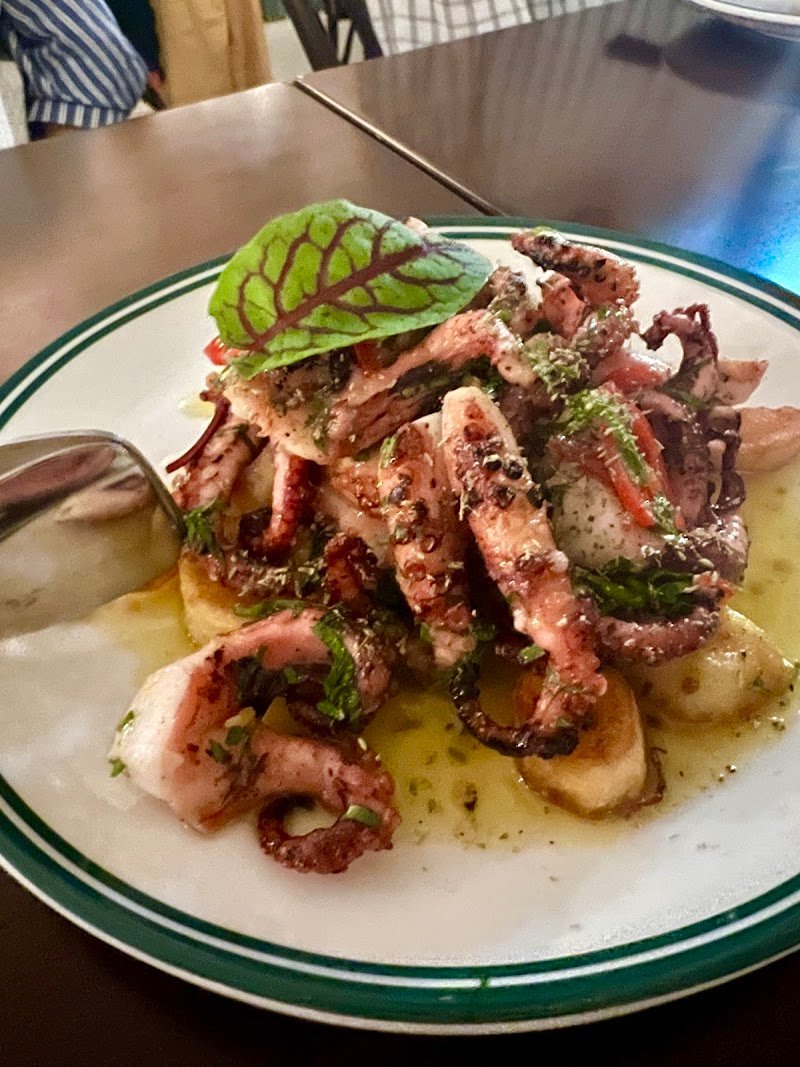 Bar Leo Food & Wine photo 9