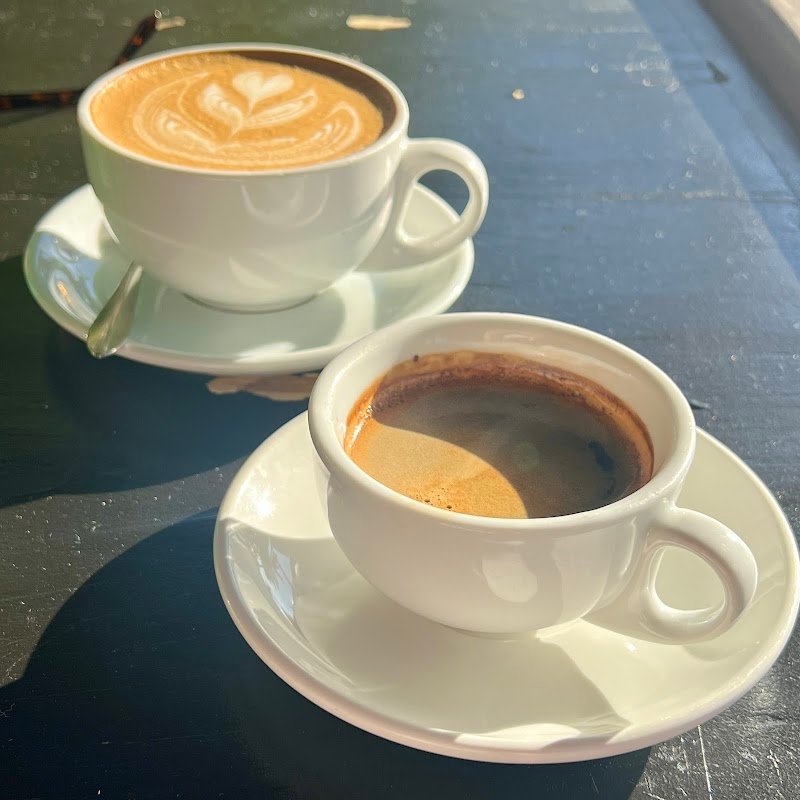 Garage palm cove photo 4