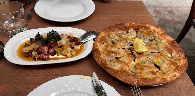 Olympus Dining photo 3