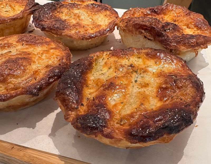 Hungry Avocado photo 2