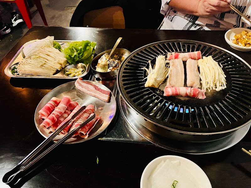 Plus 82 GoGi korean BBQ restaurant photo 10