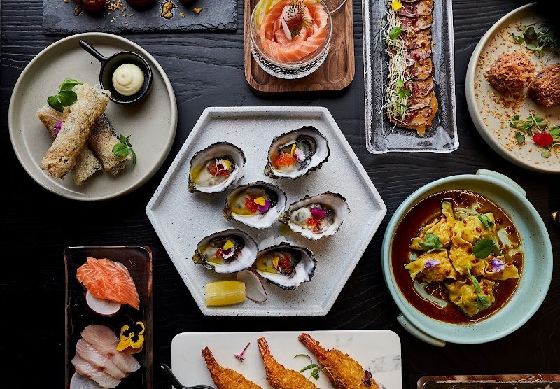 Mr.Tam Asian Fusion Restaurant - Dating, Modern, Dining, Sashimi, Sake, Whisky photo 2