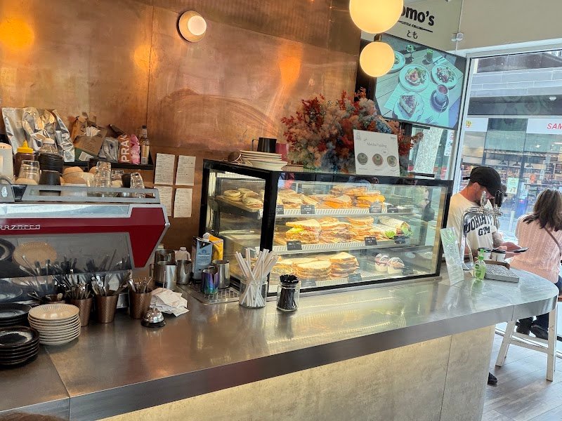 Tomo’s Little Collins photo 2