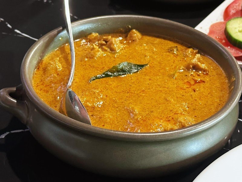 Aao Jee Traditional Indian Restaurant FRASER photo 3