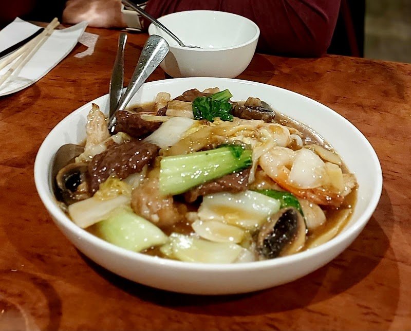 Paul's Asian Affair photo 3