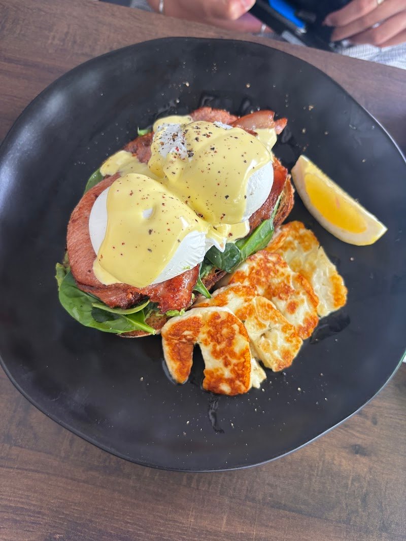 Hollis Park Cafe photo 3