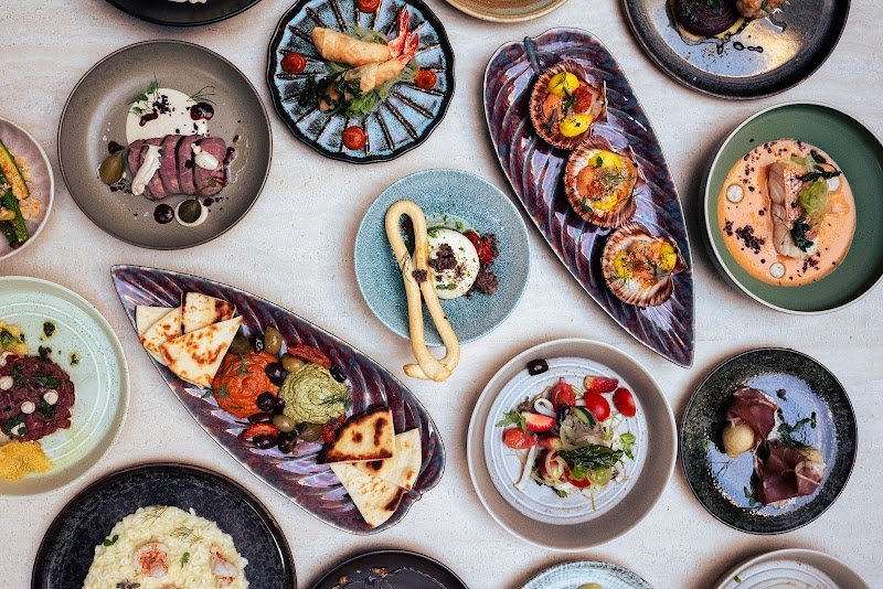 The Vine Room Waterfront Restaurant and Bar photo 2