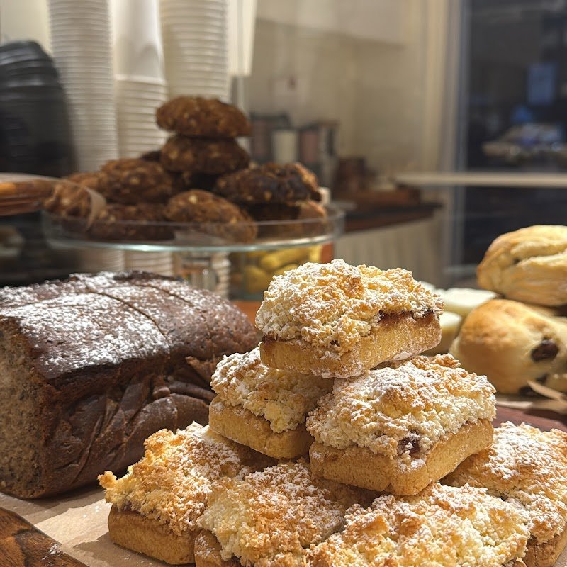 At Randy’s photo 2