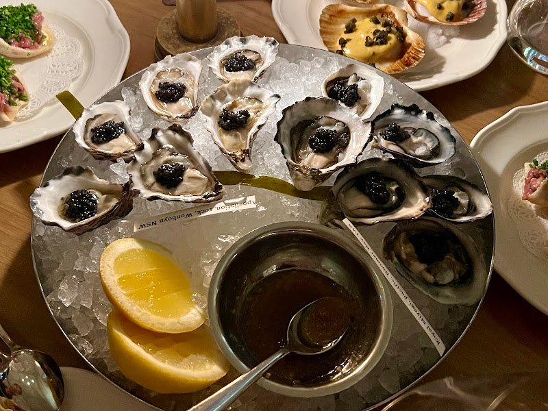 Reine & La Rue photo 8