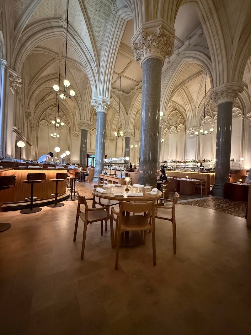 Reine & La Rue photo 5