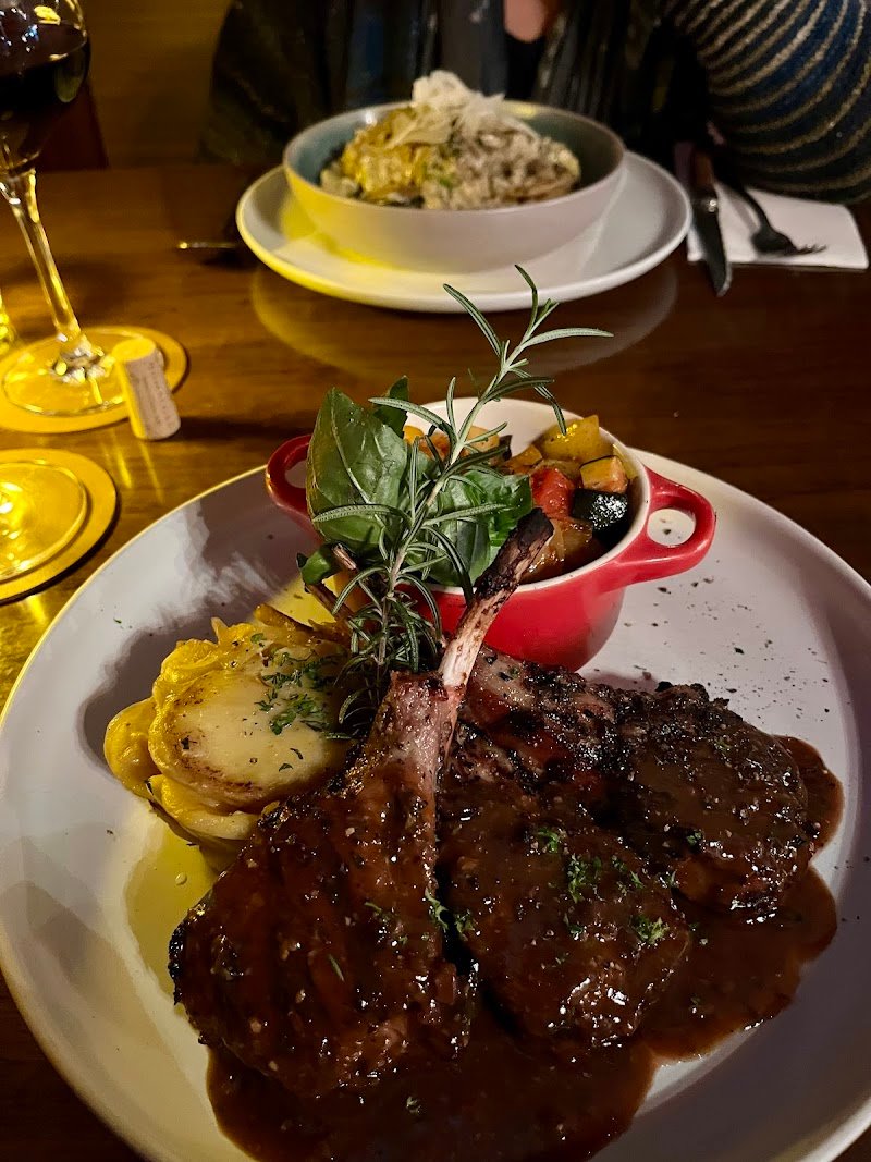 Vinos Spring Hill photo 7