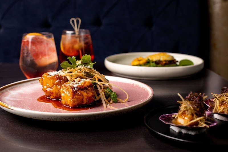 Social Eating House + Bar photo 2