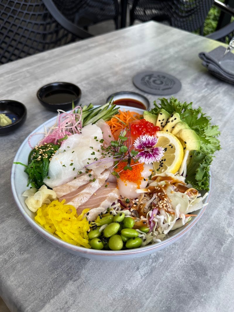 KOI Bar & Restaurant photo 10