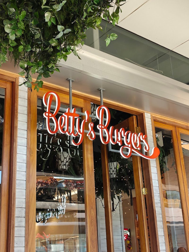 Betty's Burgers