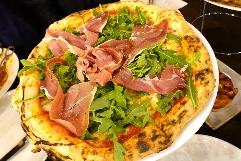 Pizza e Vino Glebe photo 5