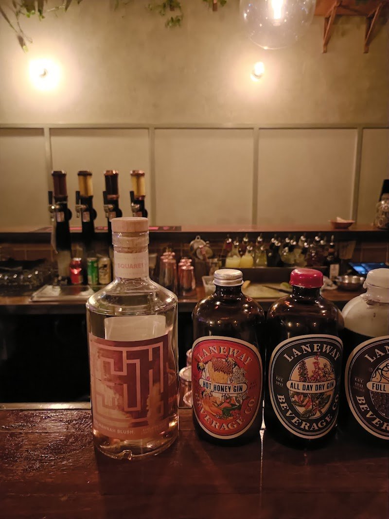 Alfred's Bar photo 7