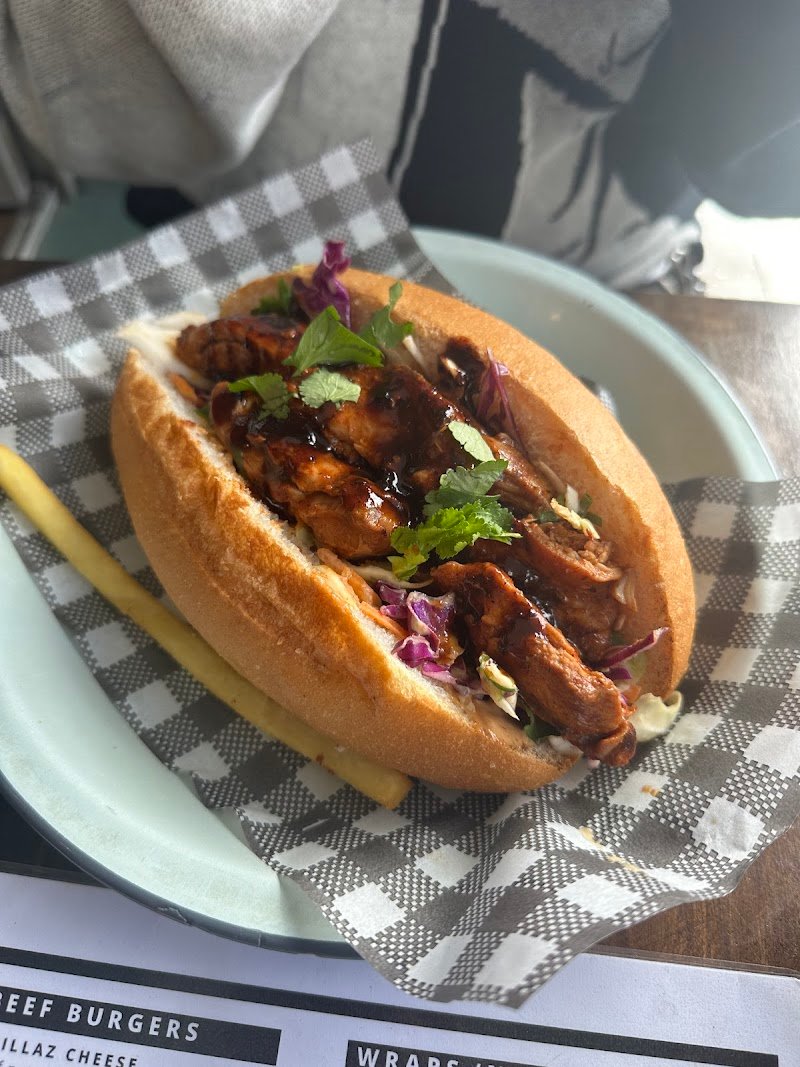 Bowls & Burgers photo 7