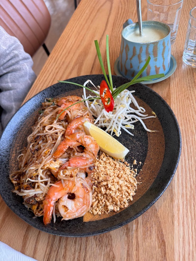 The whitecottage 163 photo 9