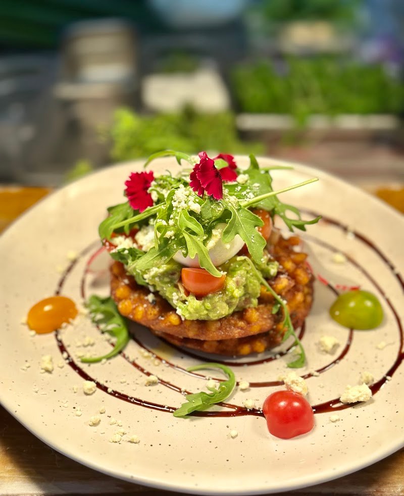 The whitecottage 163 photo 2