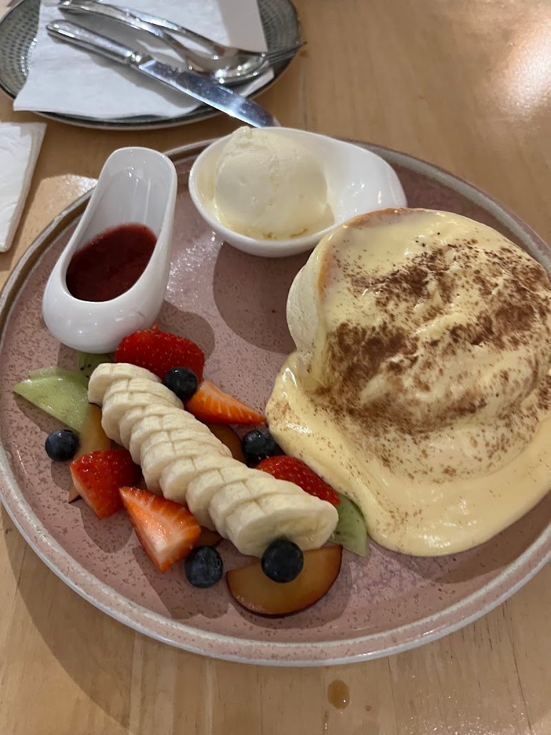 The whitecottage 163 photo 6