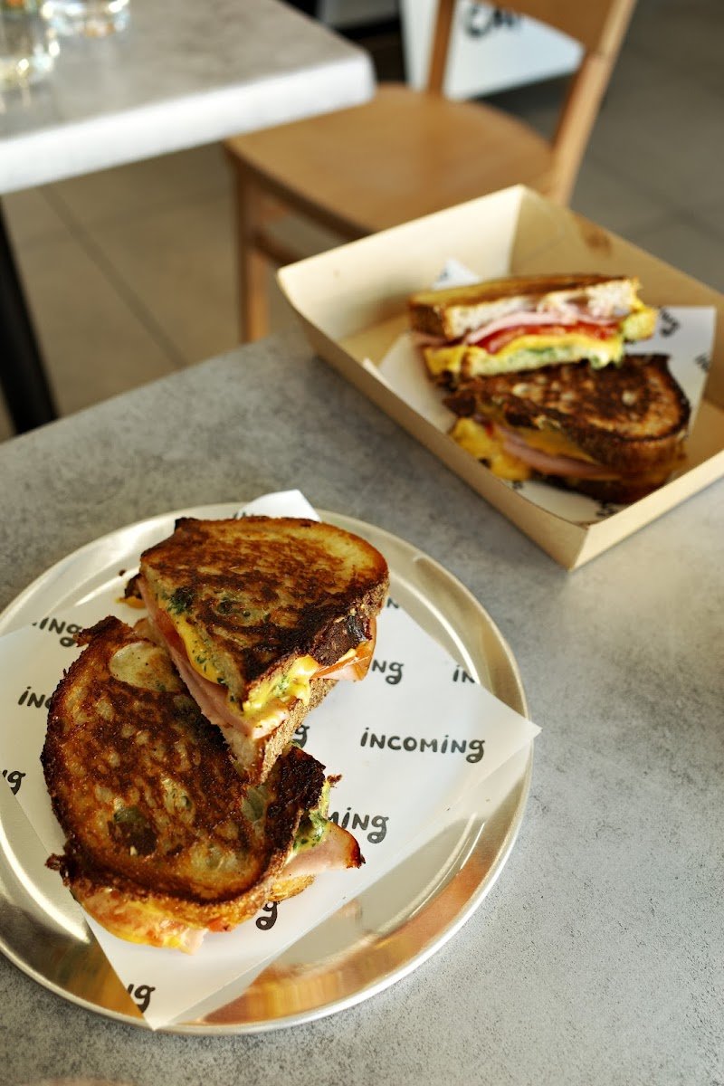 Incoming Cafe photo 2