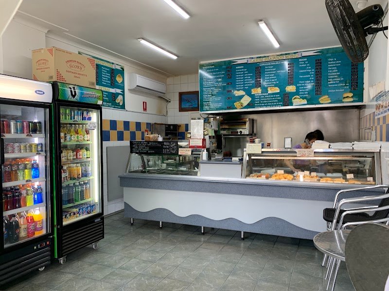 Lakeside Seafood Takeaway photo 4