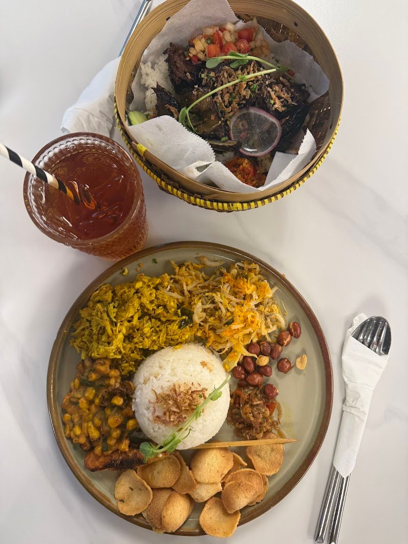 Kayumanis Modern Indonesian photo 3