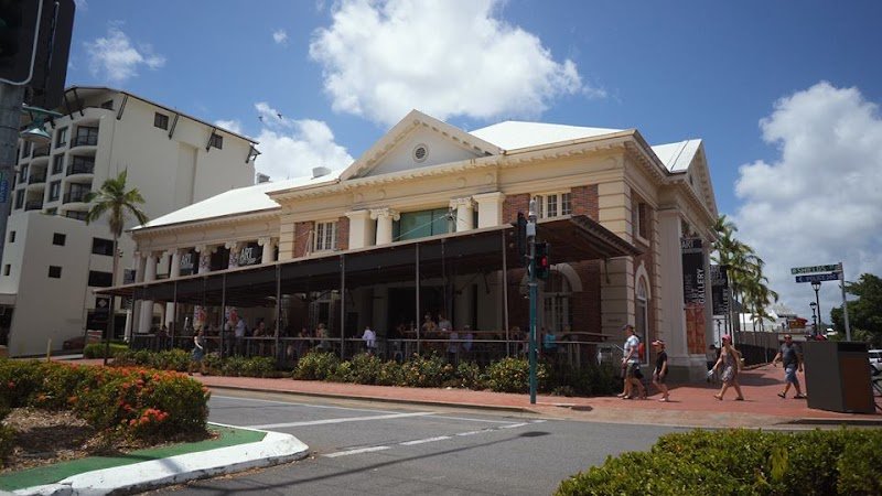 Perrotta's at the Gallery photo 4