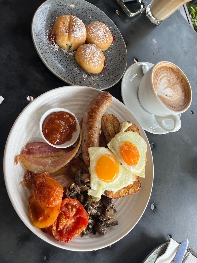 Perrotta's at the Gallery photo 7