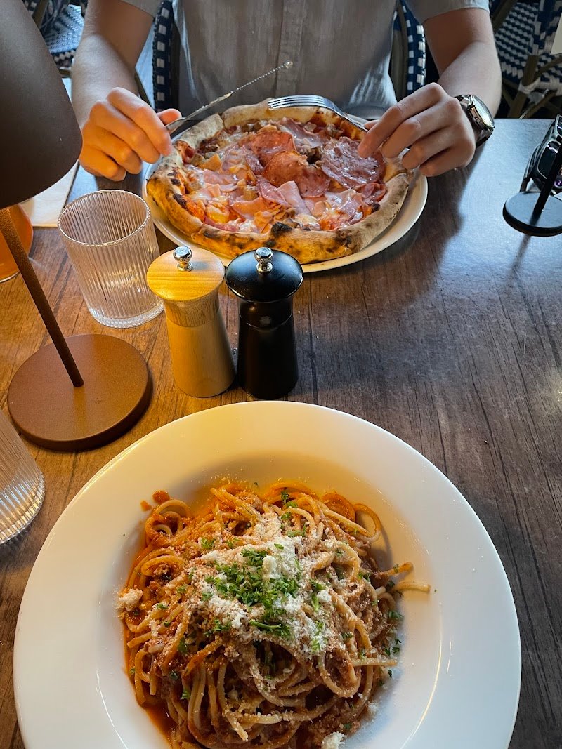 La Regina Italian Restaurant Coorparoo photo 3