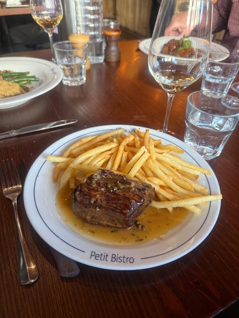 Bon Ap' Petit Bistro photo 7