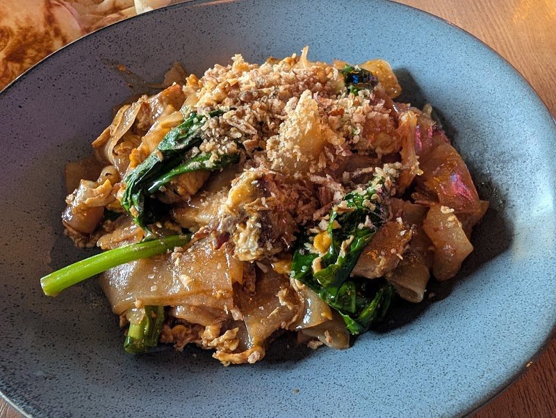 LadyBoy Dining photo 5