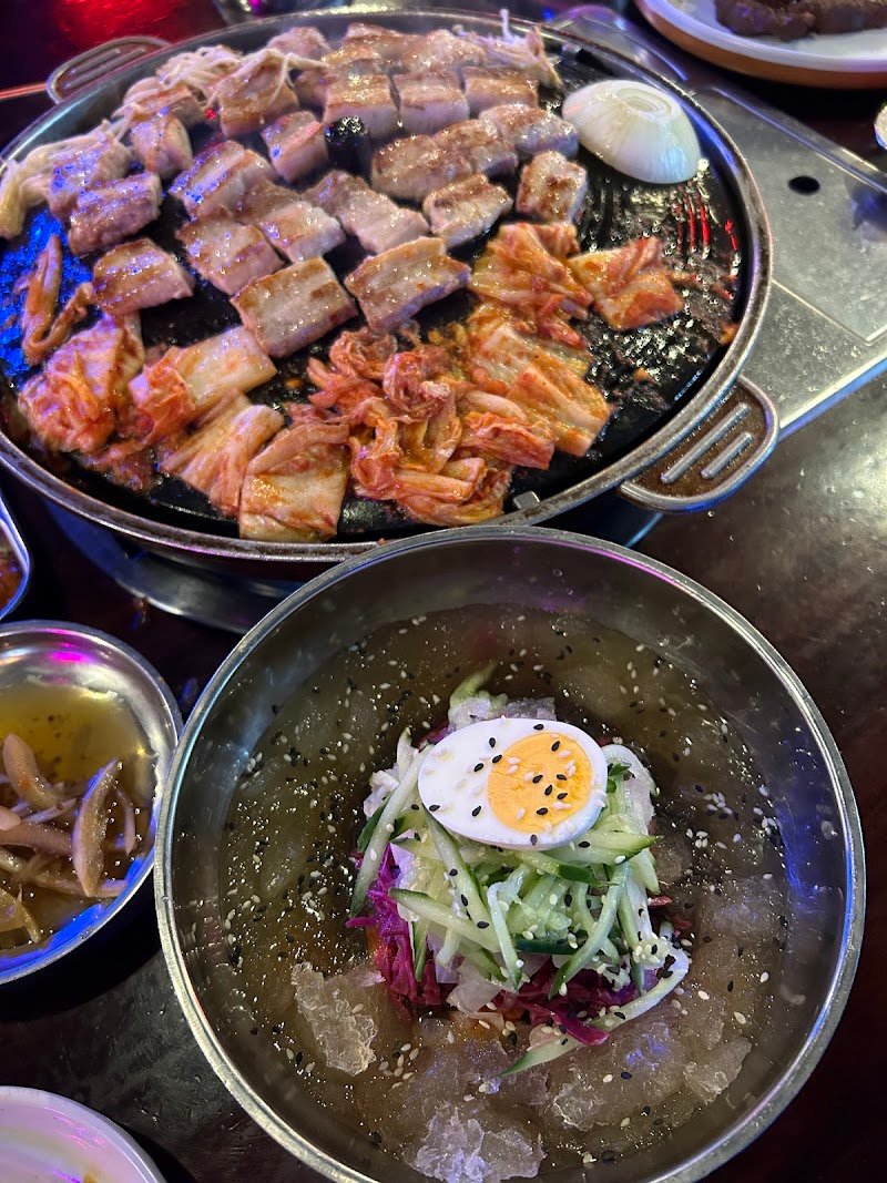 Plus82Gogi Goodwood Korean BBQ restaurant photo 4