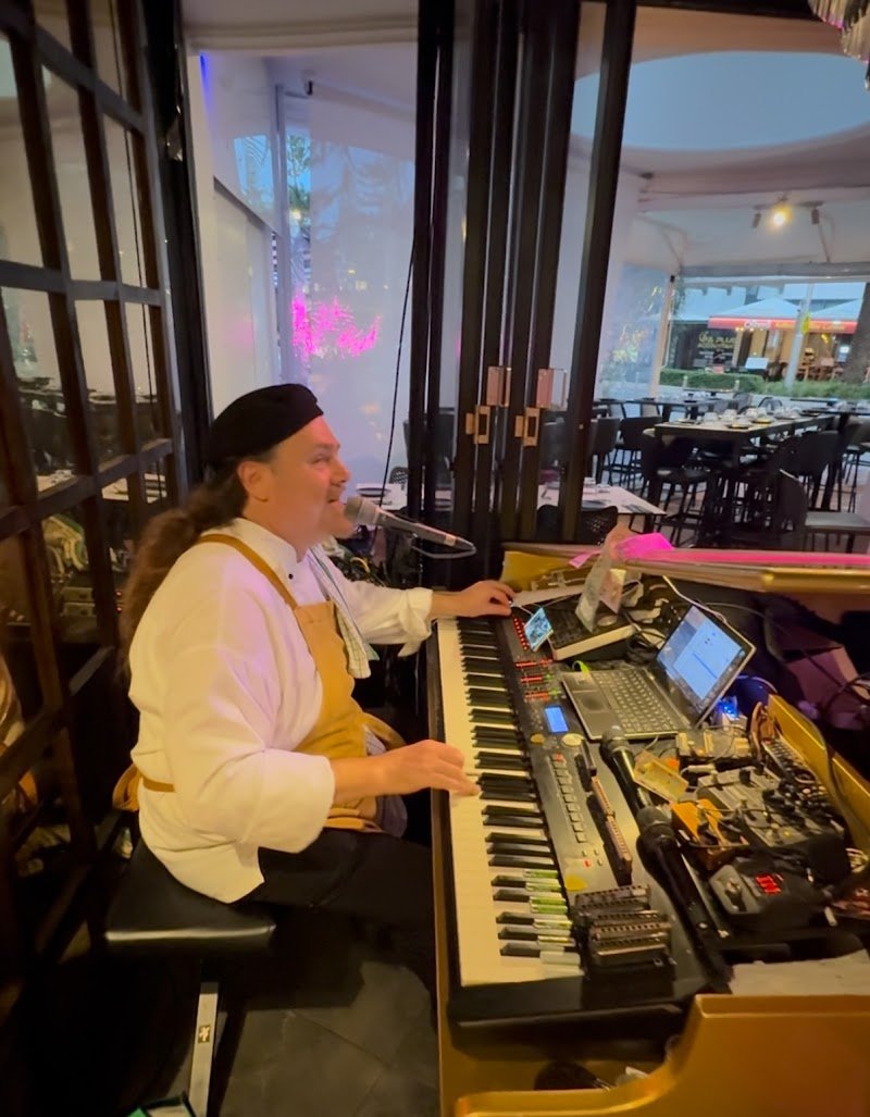 The Vault Bar & Tapas photo 10