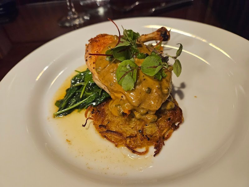 The Walnut Restaurant & Lounge Bar photo 3